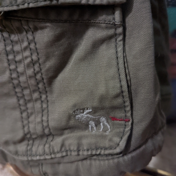 Abercrombie Army Green Coat - Picture 3 of 5